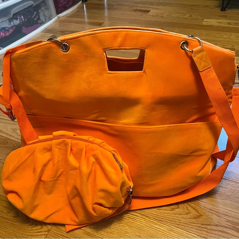 Pink Lily weekender & accessories bag